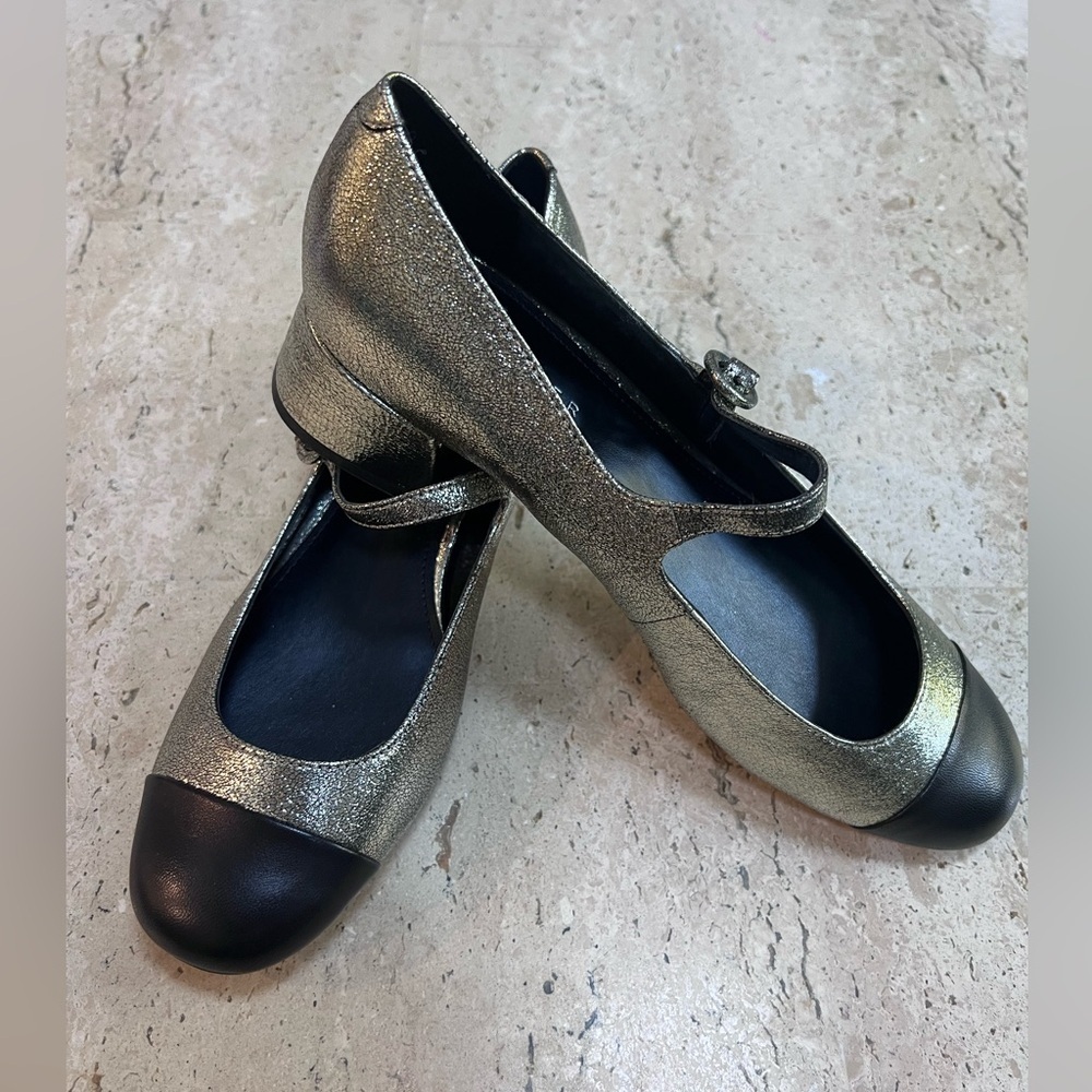 Marc Fisher LTD Women's Marla Pump Gold and Black Women’s Size 11 Leather